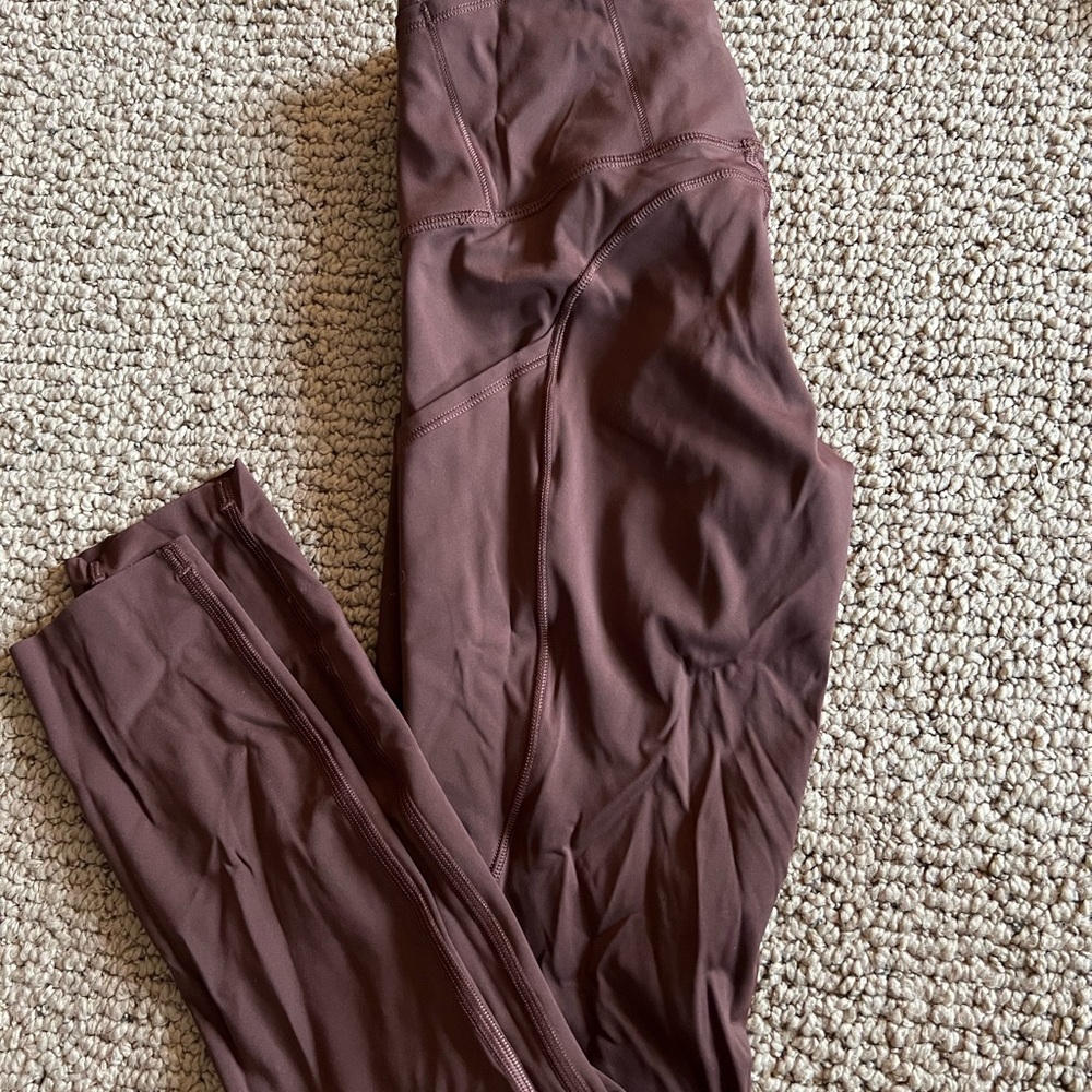 brown lulu leggings🤎🤎